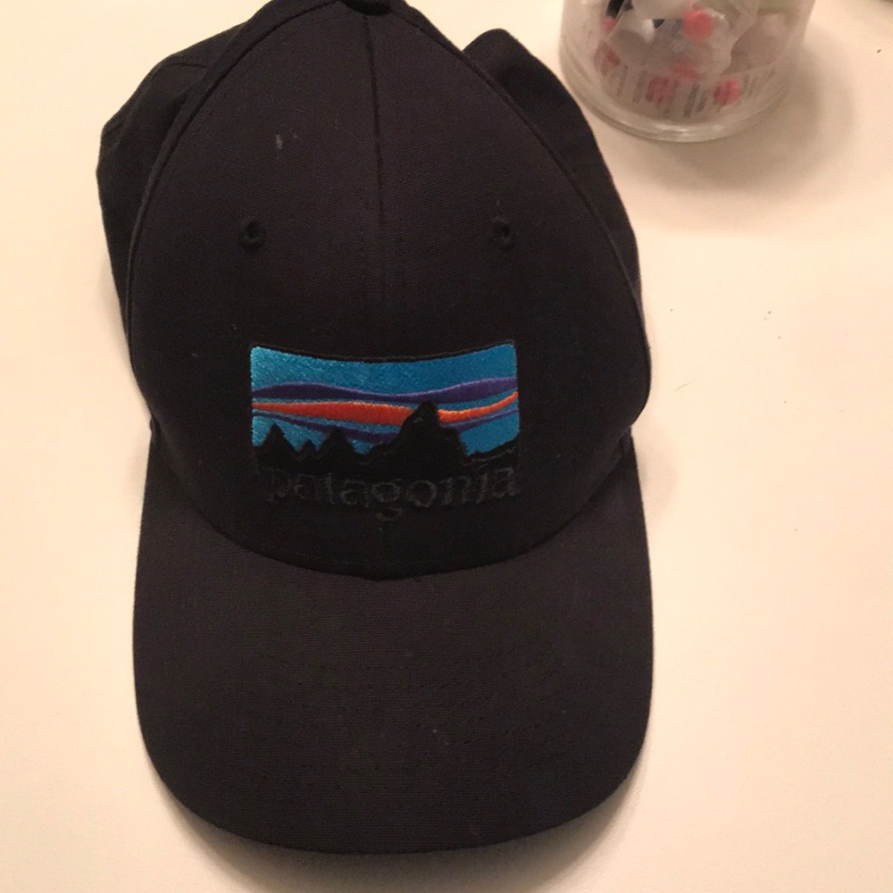 Patagonia black hat